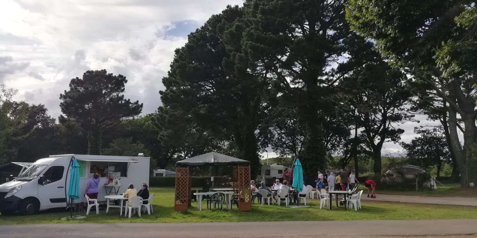 Camping Des Pierres Debout Névez Exterior foto